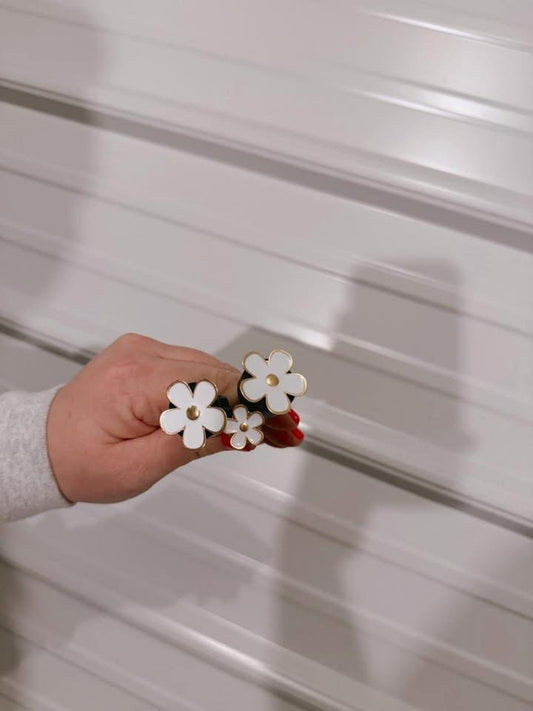 Floral vent clips (set of 3)